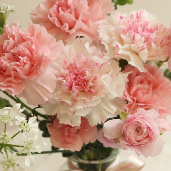 블룸블룸본점,[꽃다발+꽃병] 핑크 플라워 밀크보틀(Medium)